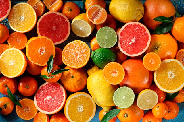 Освітлення шкіри обличчя натуральними продуктами